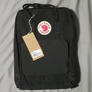 Fjallraven Kanken Backpack Black 16L Classic